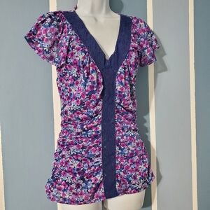 Elle Floral V-Neck Blouse in Purple and Blue